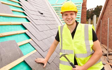 find trusted Kinlocheil roofers in Highland