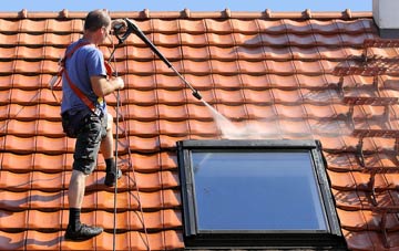 roof cleaning Kinlocheil, Highland